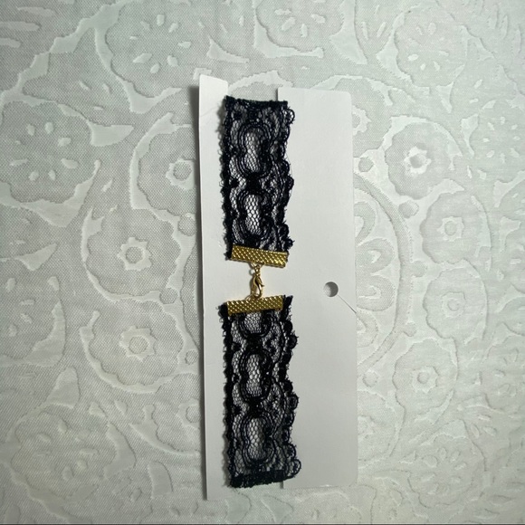 Women’s black choker set - Picture 7 of 8